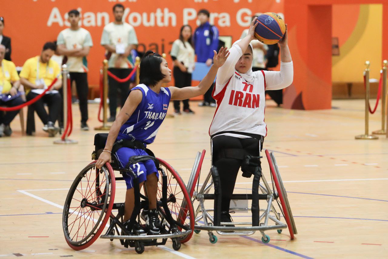 گزارش تصویری | روز نخست رقابت‌های بسکتبال ویلچر دختران در بازی‌های پاراآسیایی...